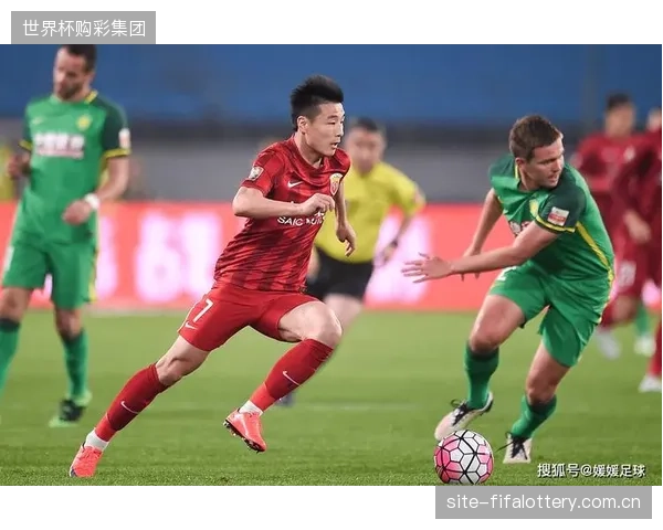 索罗金领衔后防线构筑坚固屏障，成都蓉城成半程失球最少球队。